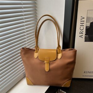 Large Oxford Underarm Bag: Urban Simplicity Autumn 2025 Travel Tote